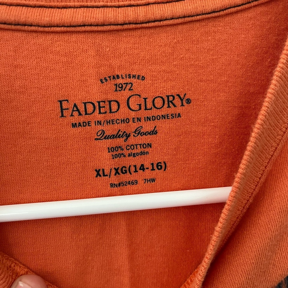 Orange Sleeveless Graphic Tee - Picture 3 of 3